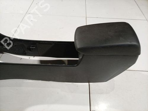 Armrest / Center console MAZDA 3 (BK) 1.6 (BK14) | BP34802031I20 - Image 3