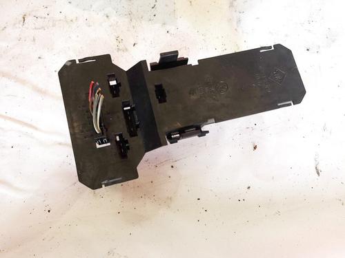 Used Lamp holder Lamp holder VW PASSAT B5 Variant (3B5) 1.9 TDI (110 hp) 35614117 35614117