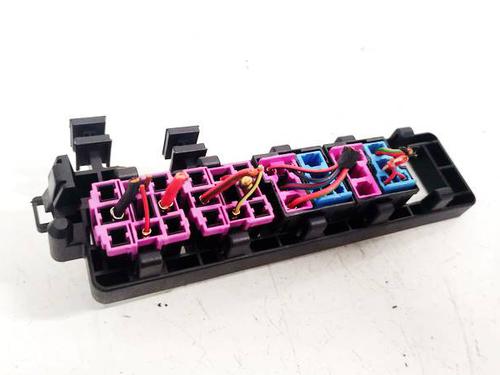 Fuse box VW PASSAT B6 (3C2) 2.0 TDI | BP39484100E1 - Image 3