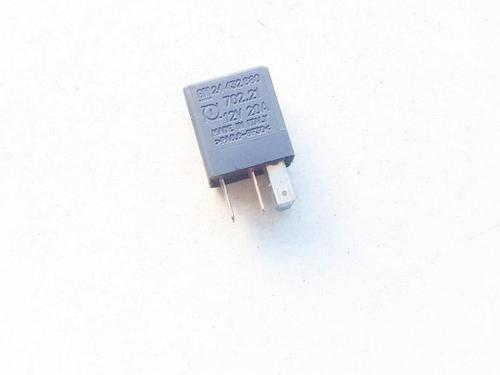 Used Electronic sensor Electronic sensor OPEL ASTRA G Hatchback (T98) 1.7 CDTI (F08, F48) (80 hp) 33530025 33530025