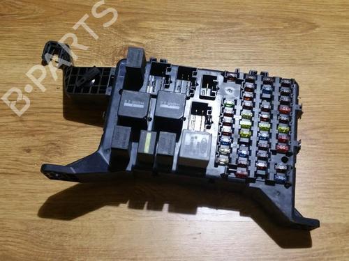 fuse-box-ford-mondeo-iii-b5y-2000-2001-2002-2003-2004-2005-2006-2007-33481164 main image