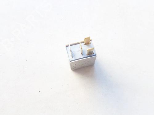 Electronic sensor TOYOTA COROLLA Verso (_E12_) 1.8 VVT-i (ZZE122_, ZZE122R) | BP33099217M84 - Image 2