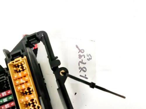 Fuse box AUDI A6 C6 (4F2) 2.4 | BP32932221E1 - Image 3