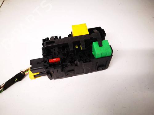 Used Fuse box TOYOTA RAV 4 III (_A3_) 2.2 D 4WD (ALA30_, ALA30R) (136 hp) 32534366