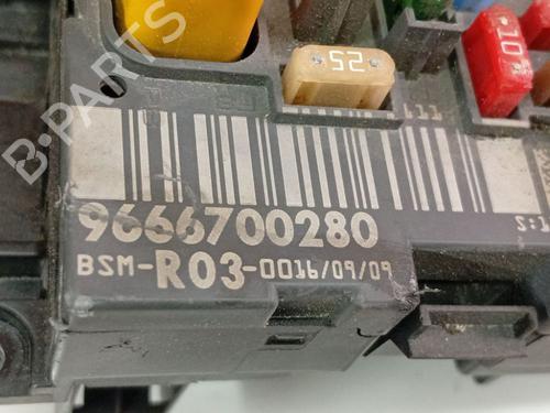 Fuse box RENAULT LAGUNA III (BT0/1) 2.0 dCi GT (BT11, BT1E, BT1N) | BP36531342E1 - Image 4