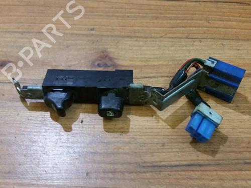 Used Switch Switch NISSAN PRIMERA (P10) 2.0 D (75 hp) 33480040 33480040