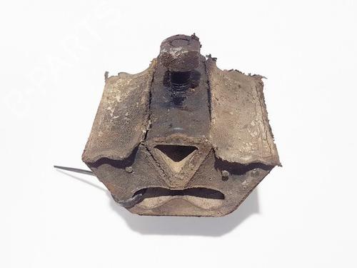 Used Engine mount Engine mount AUDI 80 B3 Saloon (893, 894, 8A2) 1.8 S (90 hp) 33076074 33076074