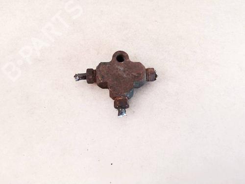 other-toyota-previa-ii-_r3_-2000-2001-2002-2003-2004-2005-2006-32936649 main image