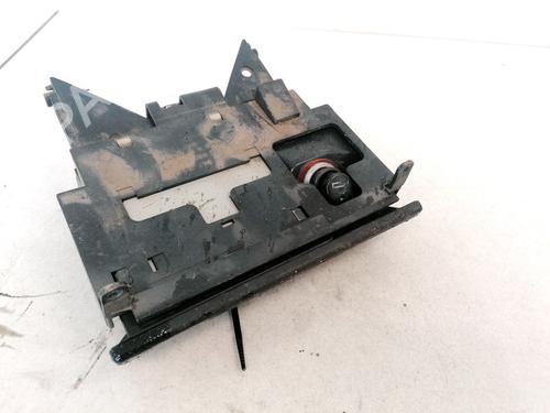 Used Ashtray Ashtray AUDI 80 B3 Saloon (893, 894, 8A2) 1.8 S (88 hp) 35590557 35590557