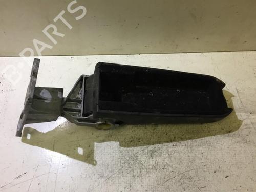 Used Armrest / Center console Armrest / Center console VW PASSAT B5 Variant (3B5) 1.9 TDI (90 hp) 35655512 35655512