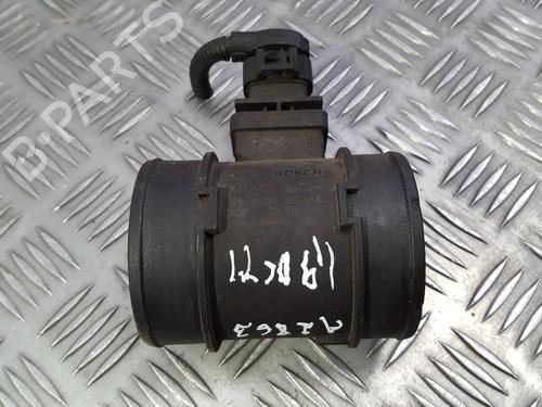 Used Mass air flow sensor Mass air flow sensor OPEL VECTRA C (Z02) 1.9 CDTI (F69) (120 hp) 35678468 35678468