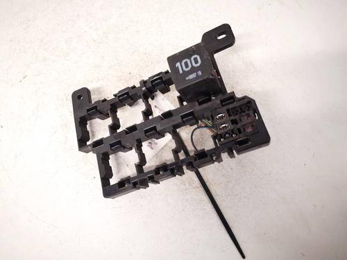 Used Fuse box VW TRANSPORTER T5 Van (7HA, 7HH, 7EA, 7EH) 1.9 TDI (102 hp) 32922809