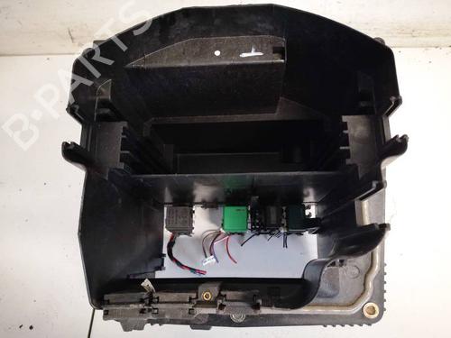 Used Fuse box Fuse box MERCEDES-BENZ A-CLASS (W168) A 170 CDI (168.008) (90 hp) 32967286 32967286