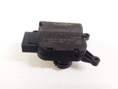 Used Electronic module Electronic module AUDI TT Roadster (8J9) 2.0 TFSI (200 hp) 32618046 32618046