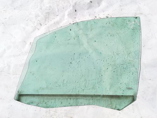 Used Front left door window Front left door window 35524751 35524751