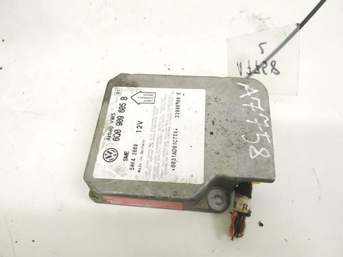 ecu-airbags-vw-passat-b5-variant-3b5-1997-1998-1999-2000-2001-32894282 main image