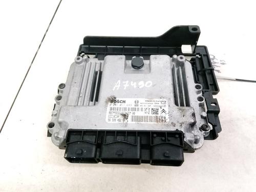 Used Engine control unit (ECU) Engine control unit (ECU) PEUGEOT 407 (6D_) 1.6 HDi 110 (6D9HZC, 6D9HYC) (109 hp) 32889875 32889875