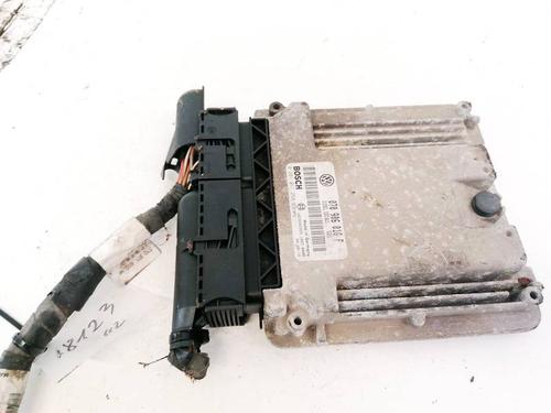 Used Engine control unit (ECU) Engine control unit (ECU) VW TOUAREG (7LA, 7L6, 7L7) 2.5 R5 TDI (174 hp) 32922596 32922596
