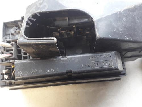 Fuse box SUBARU LEGACY III (BE) 2.0 AWD (BE5) | BP33518012E1 - Image 2