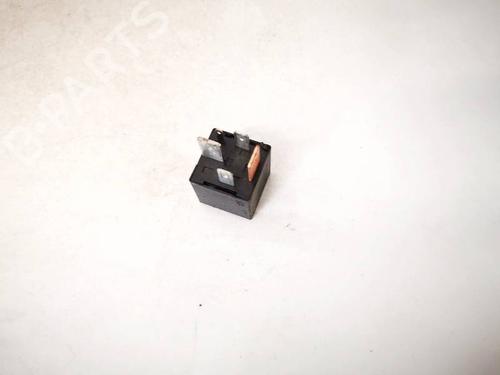 Electronic sensor VW GOLF PLUS V (5M1, 521) 1.9 TDI | BP32921967M84 - Image 2
