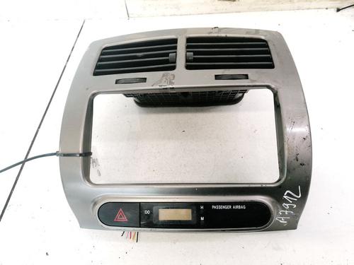 Used Air vent Air vent TOYOTA URBAN CRUISER (_P1_) 1.4 D-4D (NLP110_, NLP110R) (90 hp) 32912132 32912132