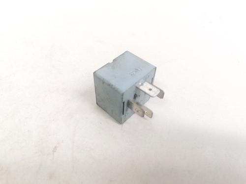 other-audi-a6-c5-4b2-4b4-1997-1998-1999-2000-2001-2002-2003-2004-2005-33085254 main image