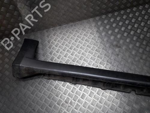 Venstre sidekjole Venstre sidekjole MITSUBISHI OUTLANDER I (CU_W) 2.4 4WD (CU5W) (160 hp) 35700798 35700798
