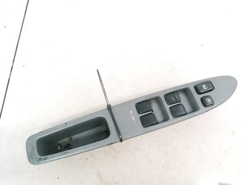 Used Switch Switch TOYOTA AVENSIS VERSO (_M2_) 2.0 D (CLM20_, CLM20R) (116 hp) 32885959 32885959