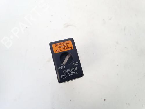 Used Switch Switch MAZDA 6 Hatchback (GG) 2.0 DI (GG14) (121 hp) 32884015 32884015