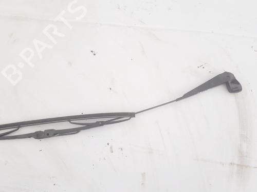 Used Front windshield wiper arm Front windshield wiper arm VW JETTA II (19E, 1G2, 165) 1.6 D (54 hp) 33100608 33100608