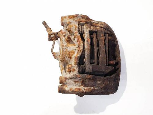Used Left front brake caliper Left front brake caliper VW TRANSPORTER T4 Van (70A, 70H, 7DA, 7DH) 2.4 D (78 hp) 35325817 35325817