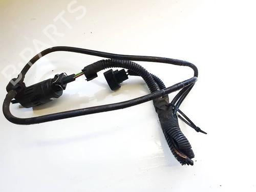 Used Washer pump Washer pump FIAT CROMA (194_) 1.9 D Multijet (194AXB1B) (120 hp) 35305005 35305005
