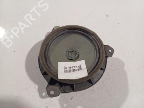 Used Speaker Speaker TOYOTA YARIS (_P9_) 1.4 D-4D (NLP90_, NLP90R) (90 hp) 32562690 32562690