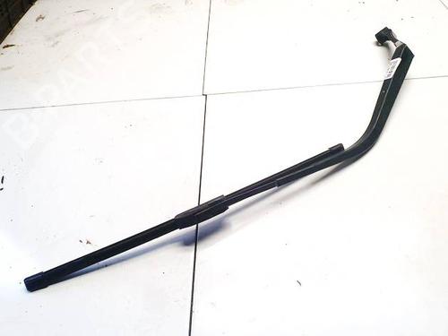 front-windshield-wiper-arm-audi-a4-b5-8d2-1994-1995-1996-1997-1998-1999-2000-2001-32542815 main image