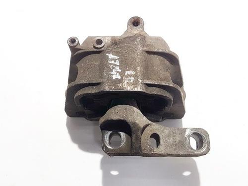 Used Engine mount Engine mount VW GOLF V (1K1) 1.9 TDI (105 hp) 32894950 32894950