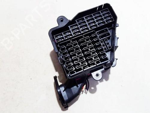 Used Fuse box Fuse box AUDI A3 (8L1) 1.6 (101 hp) 33517469 33517469
