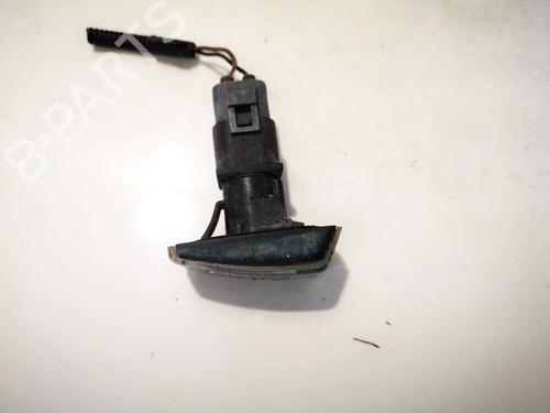 Used Left side indicator Left side indicator 35593557 35593557