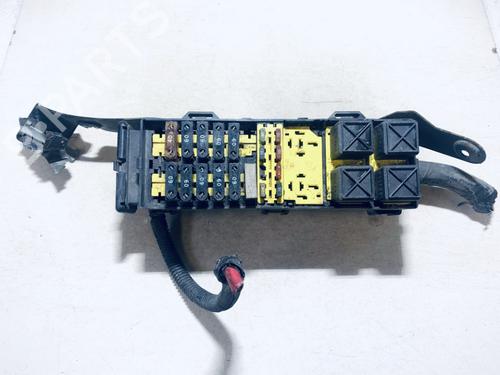 Sicherungskasten für FORD USA WINDSTAR (A3) 3.8 V6 (203 hp) 33060674