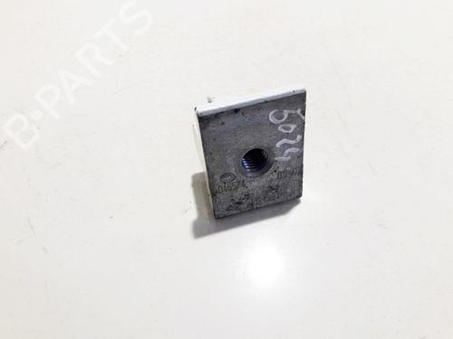 hingedoor-check-strap-bmw-5-e60-2001-2002-2003-2004-2005-2006-2007-2008-2009-2010-33524656 main image