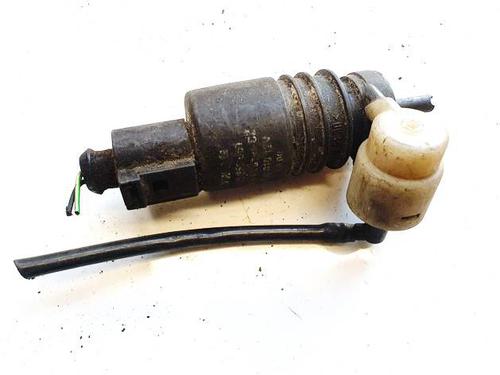 Used Washer pump Washer pump VW PASSAT B7 (362) 1.6 TDI (105 hp) 34901647 34901647