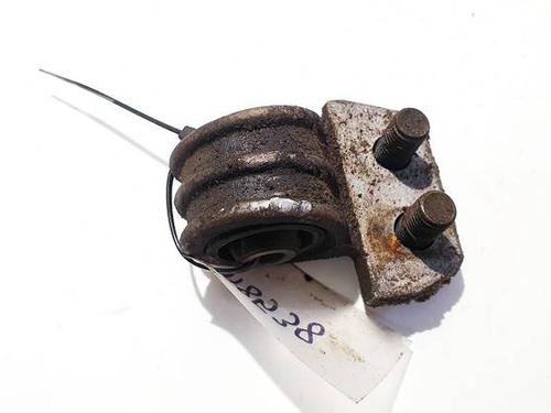 Used Engine mount Engine mount VOLVO S60 I (384) D5 (163 hp) 32924132 32924132