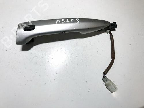 front-left-exterior-door-handle-lexus-is-ii-_e2_-2005-2006-2007-2008-2009-2010-2011-2012-2013-35832334 main image