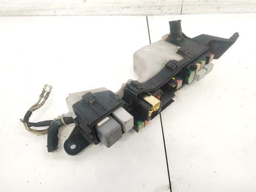 fuse-box-toyota-avensis-_t25_-2003-2004-2005-2006-2007-2008-32900786 main image