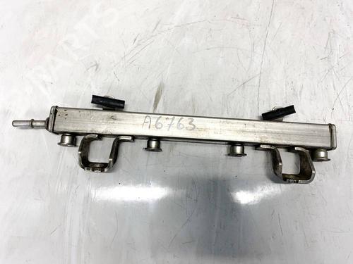 Used Injection rail Injection rail MAZDA 5 (CR) 1.8 (CR19) (116 hp) 35111093 35111093
