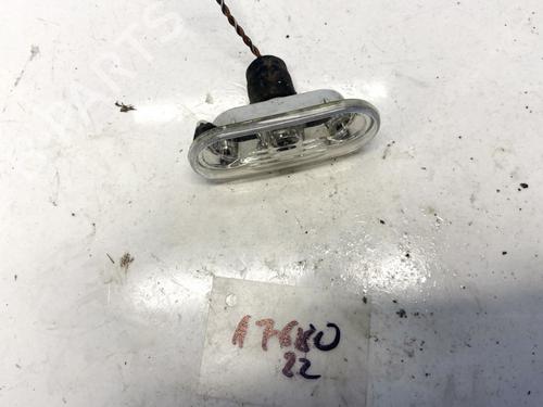 Used Right side indicator Right side indicator 35468381 35468381