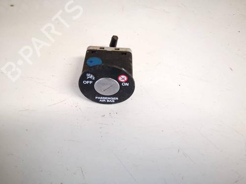 switch-hyundai-ix35-van-2009-2010-2011-2012-2013-2014-2015-32592253 main image