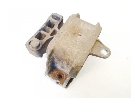 Used Engine mount Engine mount VW GOLF IV (1J1) 1.9 TDI (90 hp) 32909408 32909408