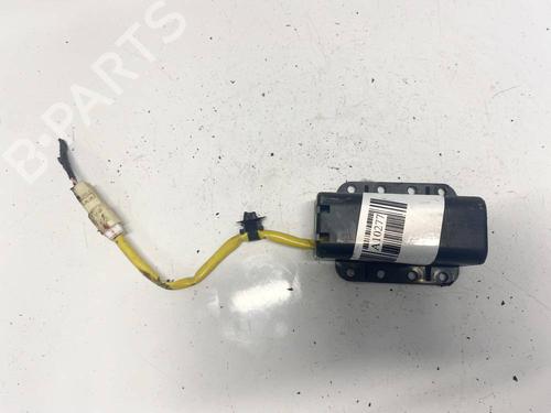 Used Switch Switch MITSUBISHI OUTLANDER II (CW_W) 2.4 (CW5W) (170 hp) 32583543 32583543