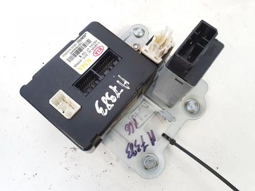 Used Electronic module Electronic module SUZUKI WAGON R+ (MA) 1.3 4WD (RB413) (76 hp) 32887053 32887053