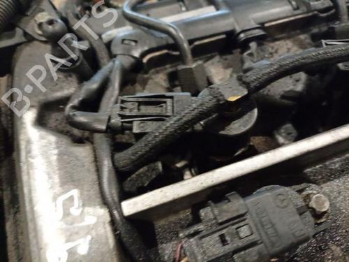 Used Injector Injector CHRYSLER PT CRUISER (PT_) 2.2 CRD (121 hp) 40287027 40287027